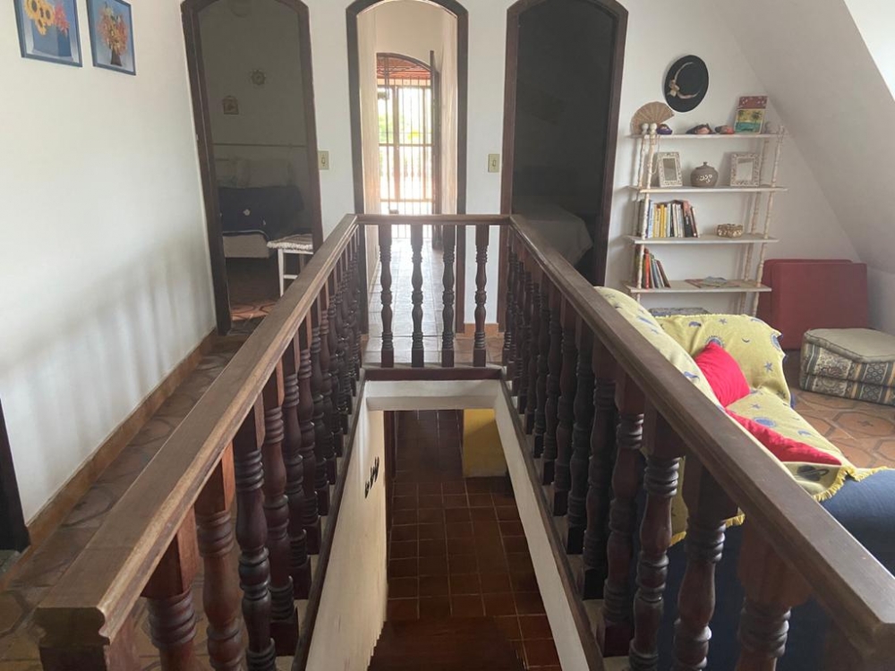 Vendo casa com 02 terrenos e p